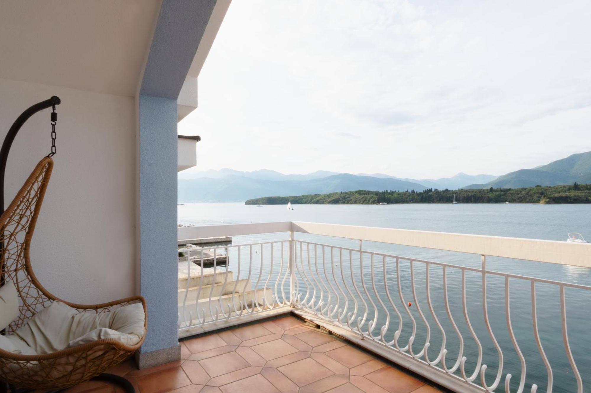Apart-Hotel Villa Lav Nova Pec Exteriér fotografie