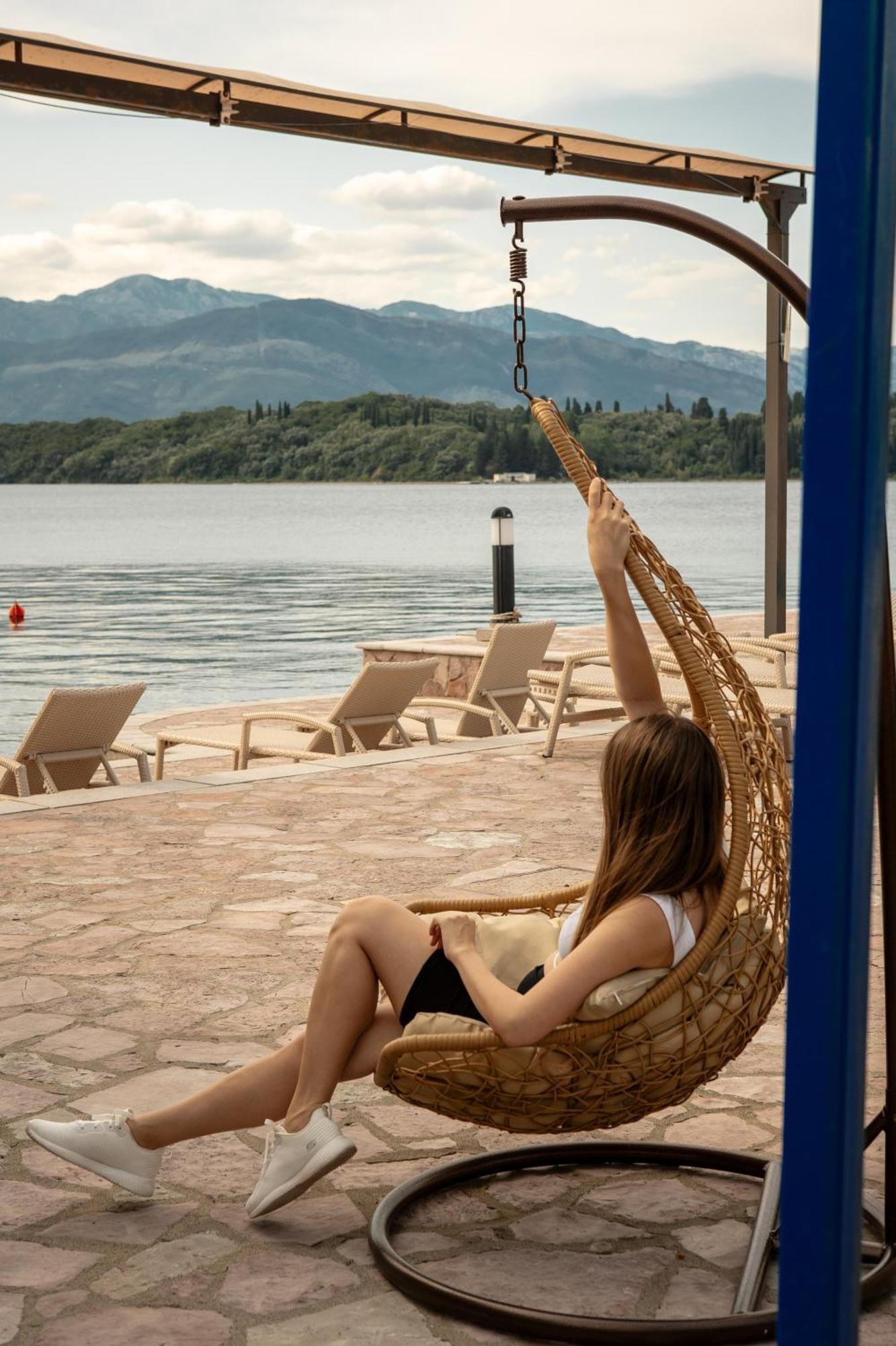 Apart-Hotel Villa Lav Nova Pec Exteriér fotografie
